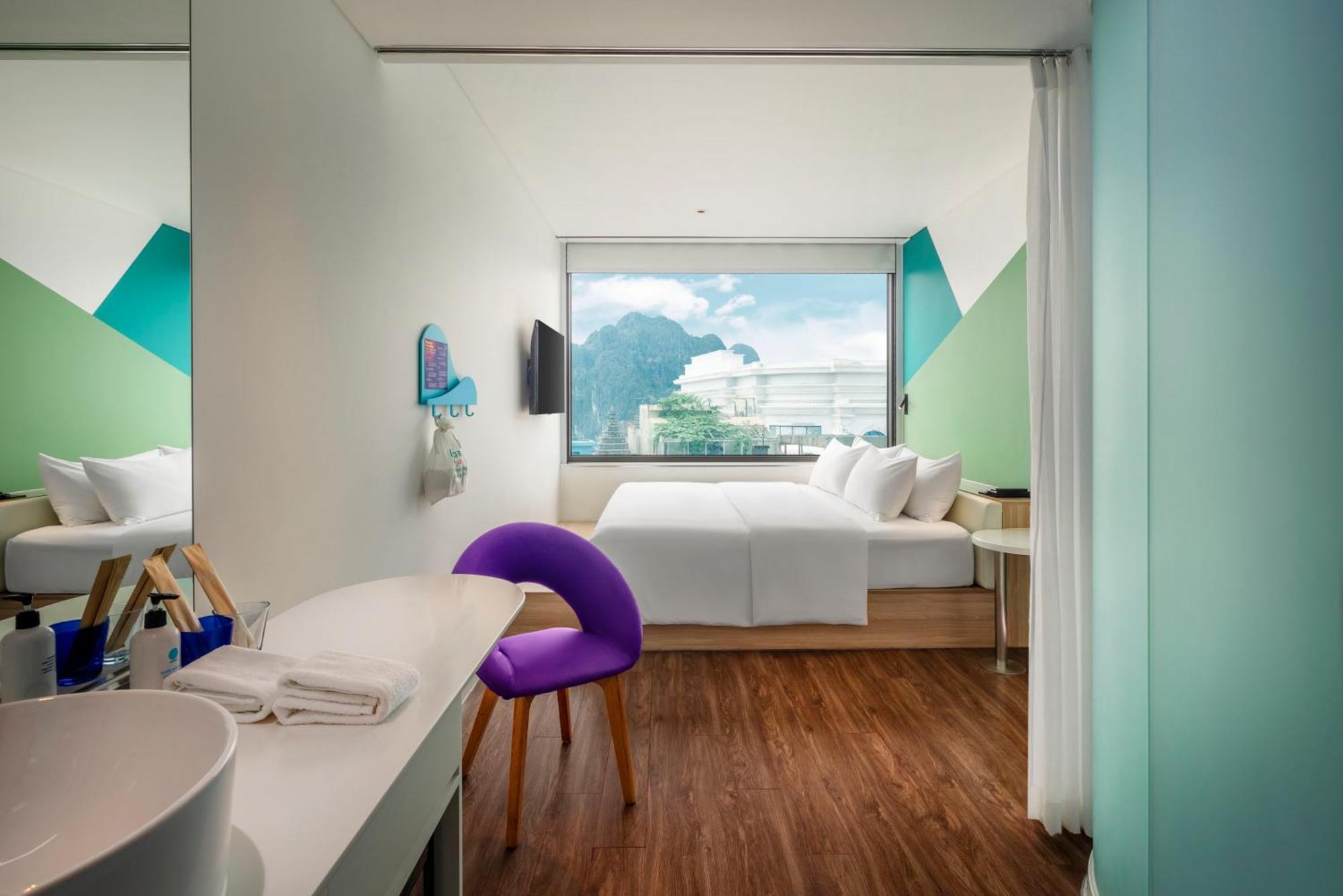 Tru By Hilton Ha Long Hon Gai Centre Hotel Exterior photo