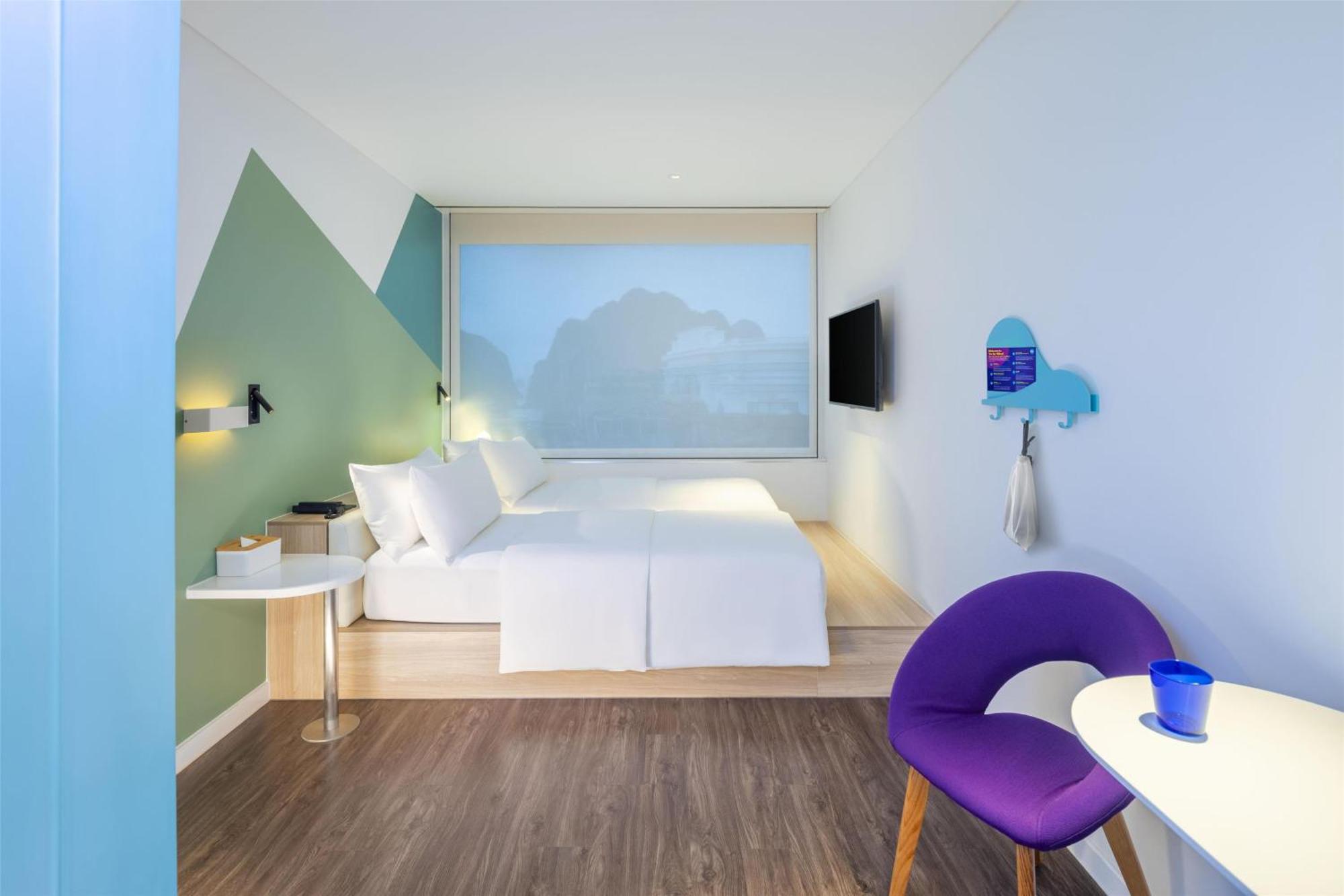 Tru By Hilton Ha Long Hon Gai Centre Hotel Exterior photo